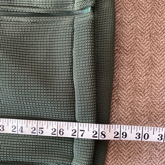 Storm Creek zip up sweater - Picture 8 of 10